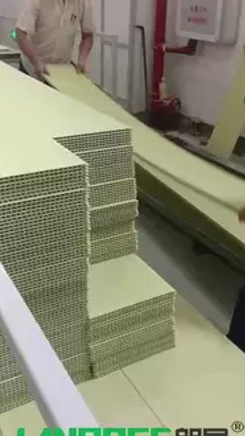 集成墙板 赋能全屋定制的建筑建材革新力量